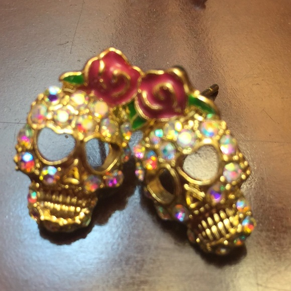 NEW Skull Multicolor Rhinestone earrings.bundle. - Picture 3 of 5